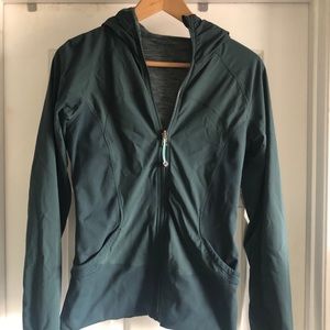 Lululemon Forest Green reversible jacket SZ6
